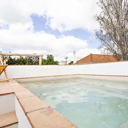 Casa Dos Avos *